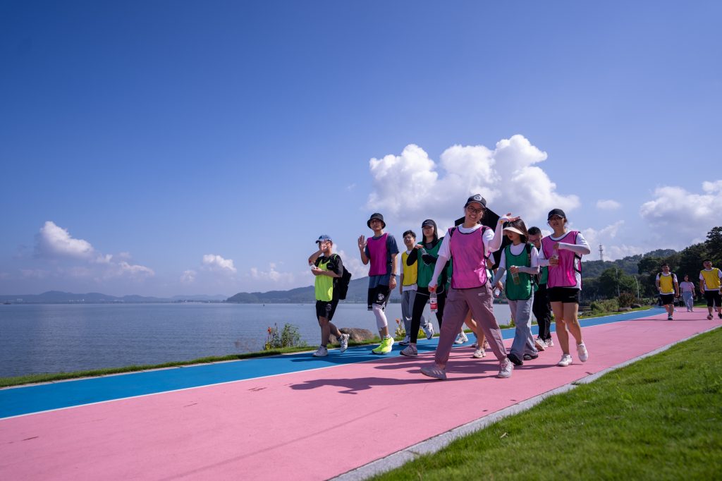 跨越夢(mèng)想新起點(diǎn) 啟航奮斗新征程——科信20周年慶系列活動(dòng)之東錢湖健步行火熱舉行