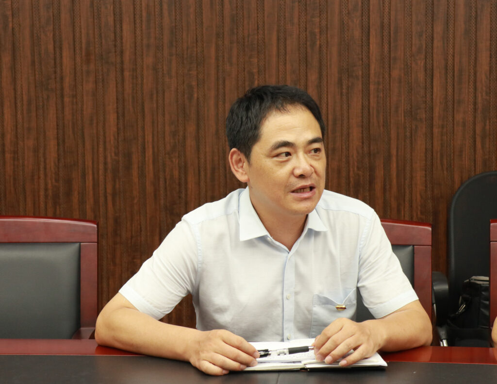 迎七一讀經(jīng)典 聯(lián)建聚合力 | 科信聯(lián)合黨支部與新暉社區(qū)黨委共赴紅色書(shū)香之約