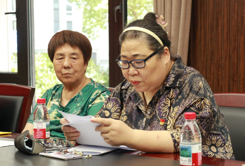 迎七一讀經(jīng)典 聯(lián)建聚合力 | 科信聯(lián)合黨支部與新暉社區(qū)黨委共赴紅色書(shū)香之約